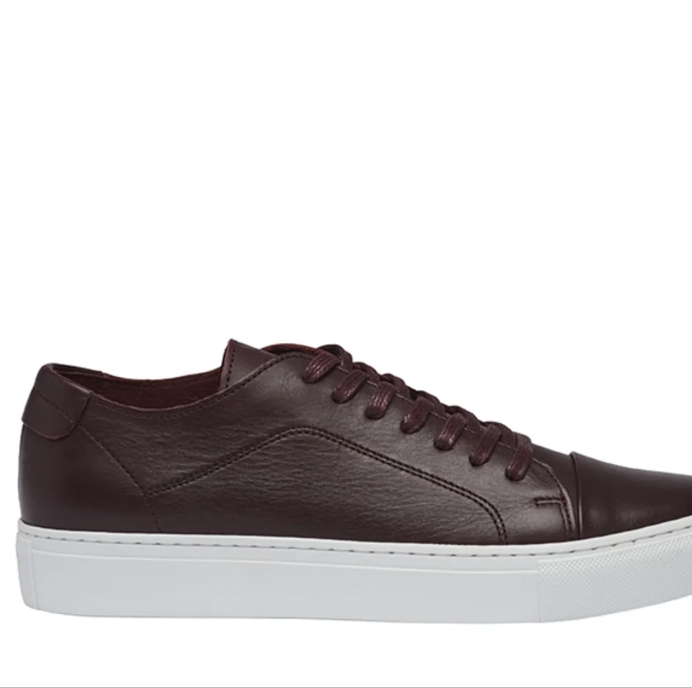 Garment Project unisex burgundy leather tennis shoes / sneakers Size 38 / 8